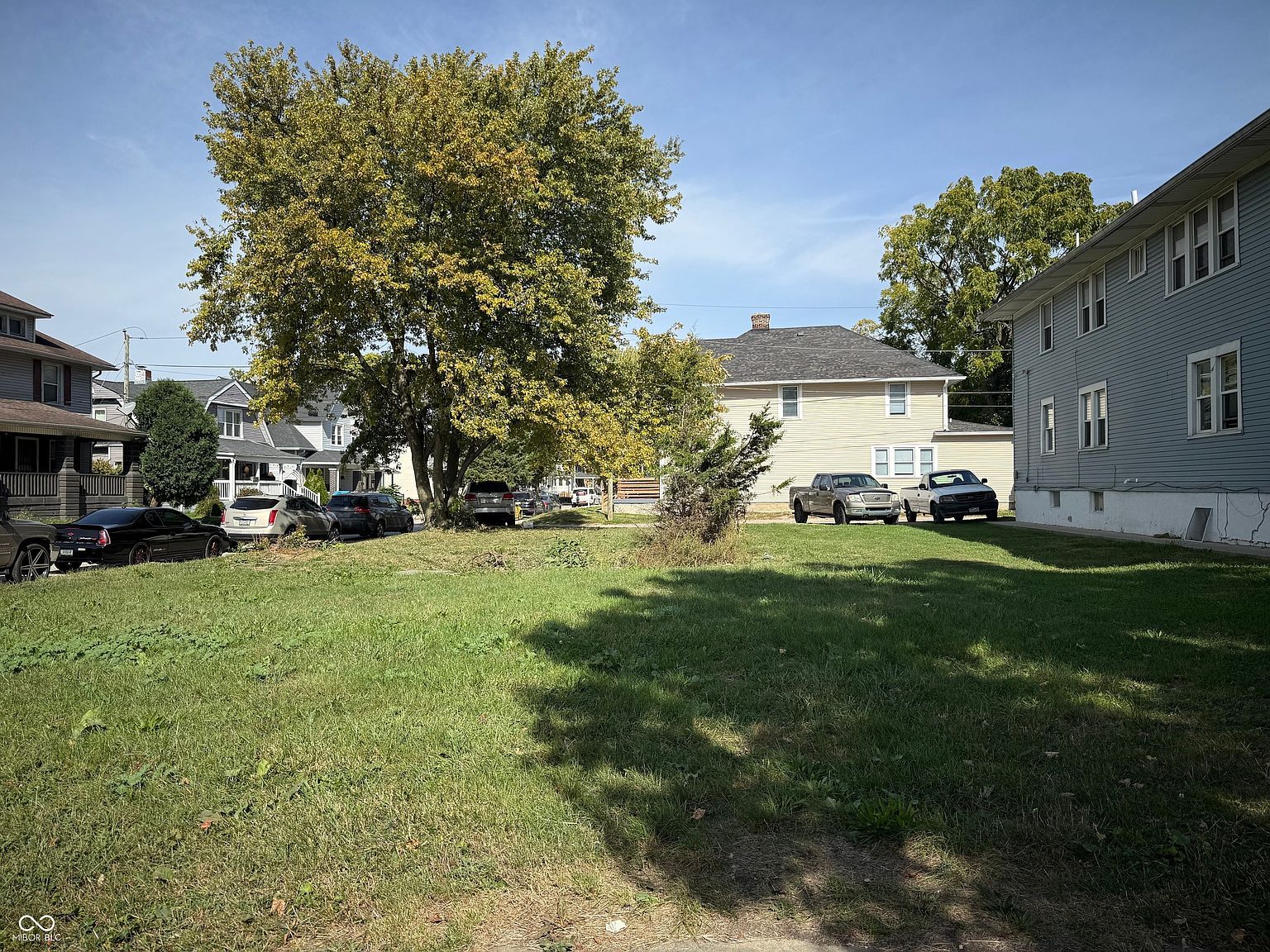 2002 E Washington St Indianapolis, IN 46201 - Thumbnail 3