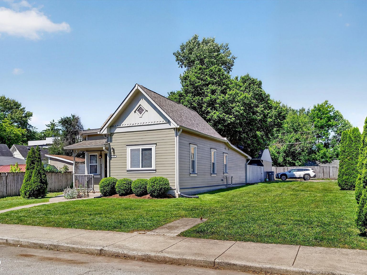 934 Olive St Indianapolis, IN 46203 - Thumbnail 3
