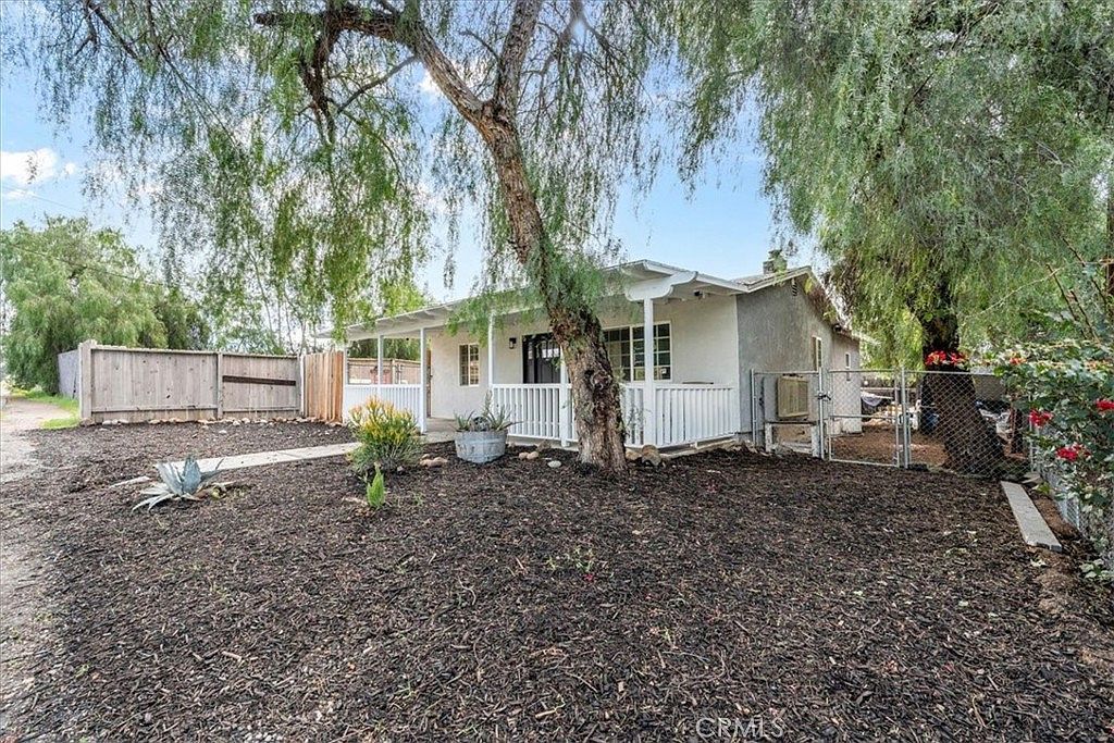 23545 Norma Dr Canyon Lake, CA 92587 - Thumbnail 3