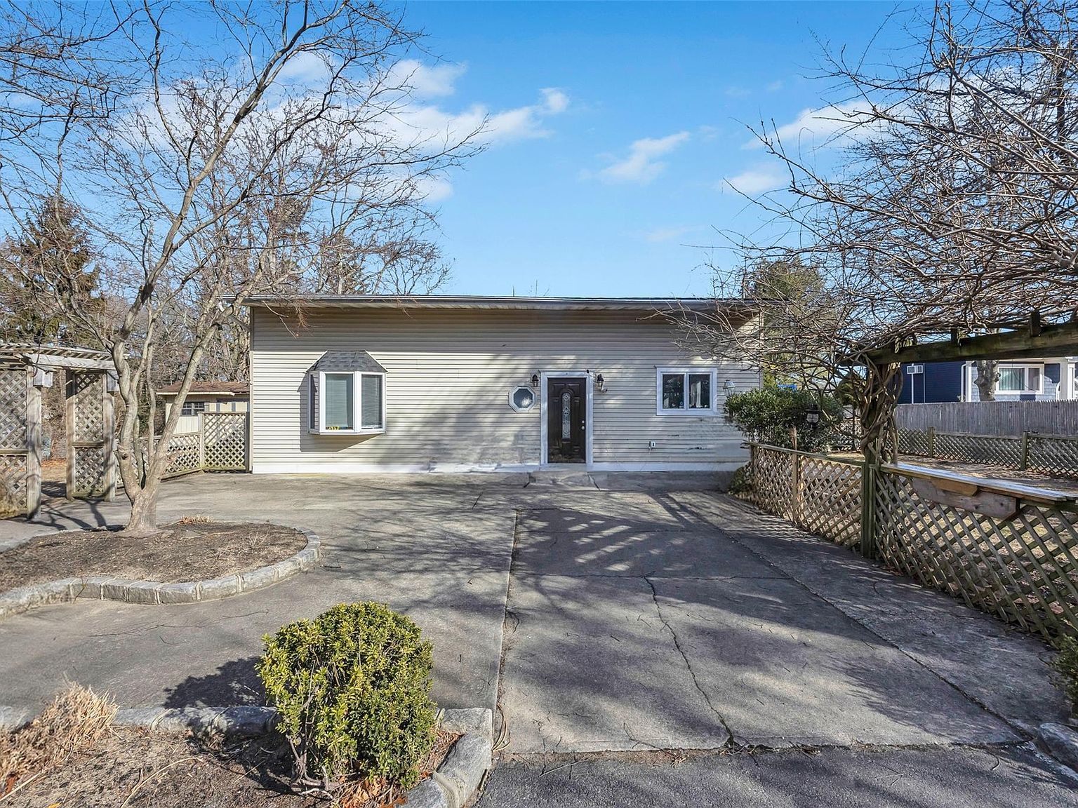 79A Traction Blvd Patchogue, NY 11772 - Thumbnail 3