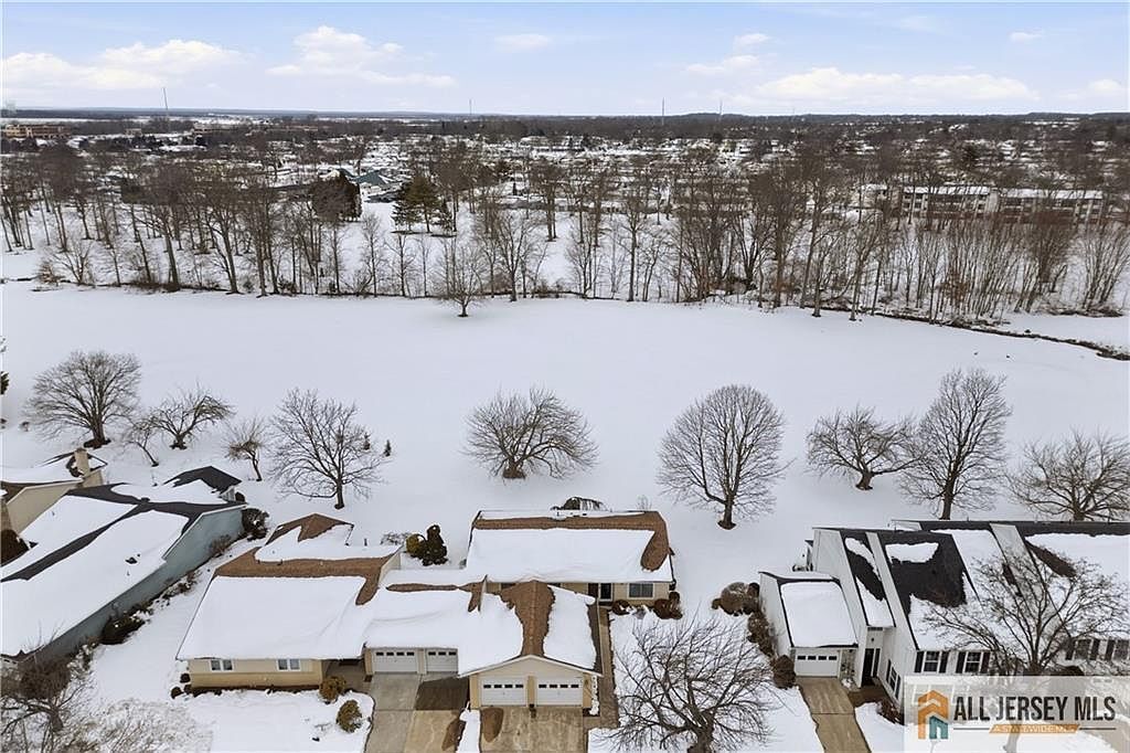 491 Delair Rd Monroe Township, NJ 08831 - Thumbnail 3