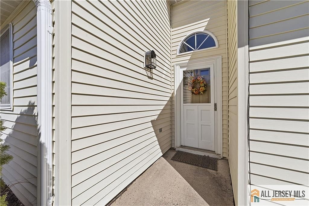 1213 Lindera Plz #B Monroe Township, NJ 08831 - Thumbnail 3