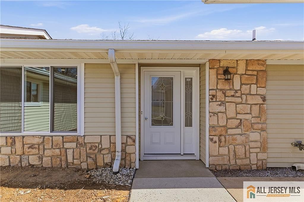 780 Ardmore Rd Monroe Township, NJ 08831 - Thumbnail 3