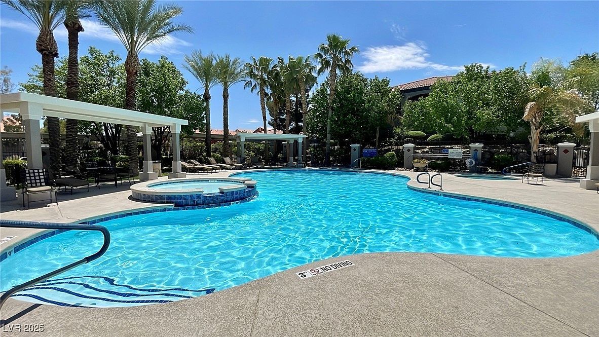 950 Seven Hills Dr APT 2014 Henderson, NV 89052 - Thumbnail 3