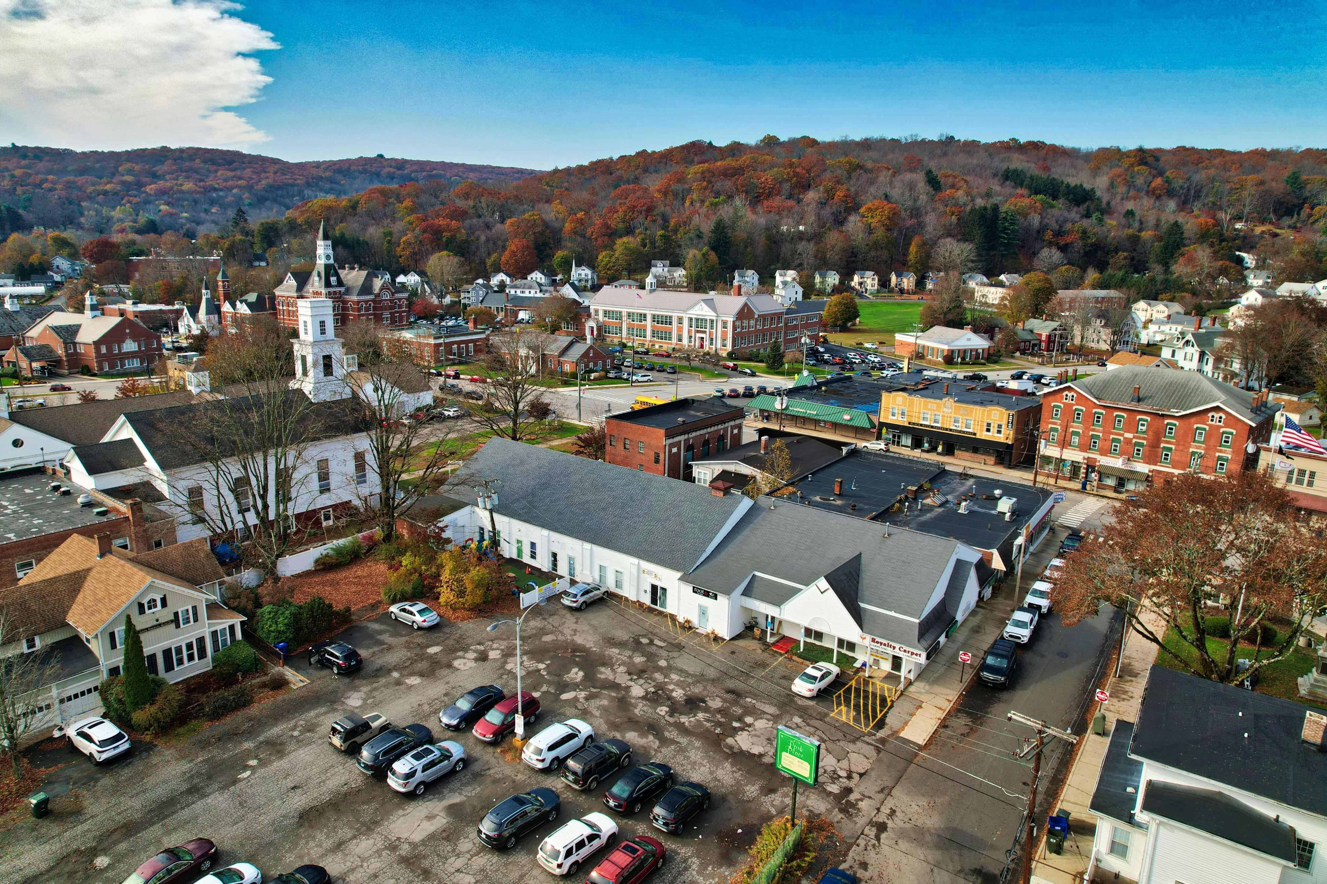 14 Park Street, Thomaston, CT, USA, 6787 - Thumbnail 3