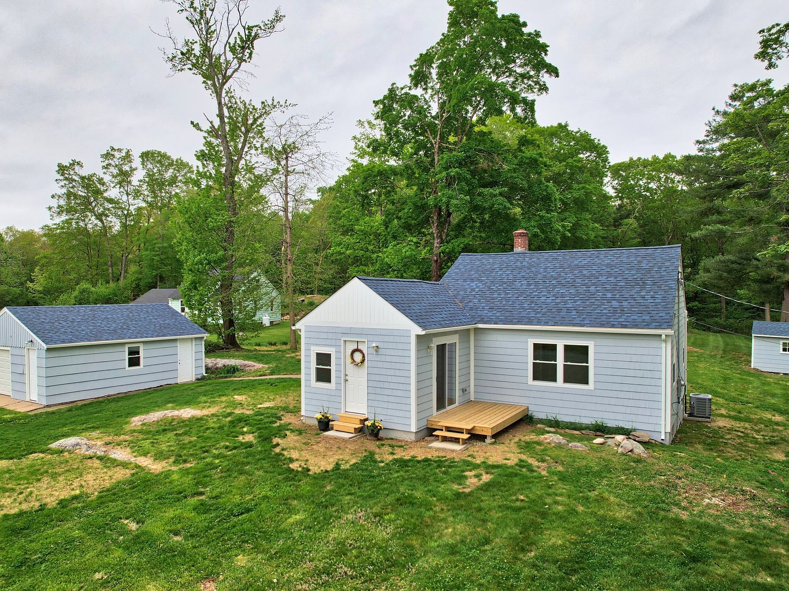 645 Fenn Rd Thomaston, CT 06787 - Thumbnail 3