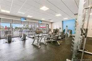 3675 N Country Club Dr apt 2106, Aventura, FL, USA, 33180 - Thumbnail 3