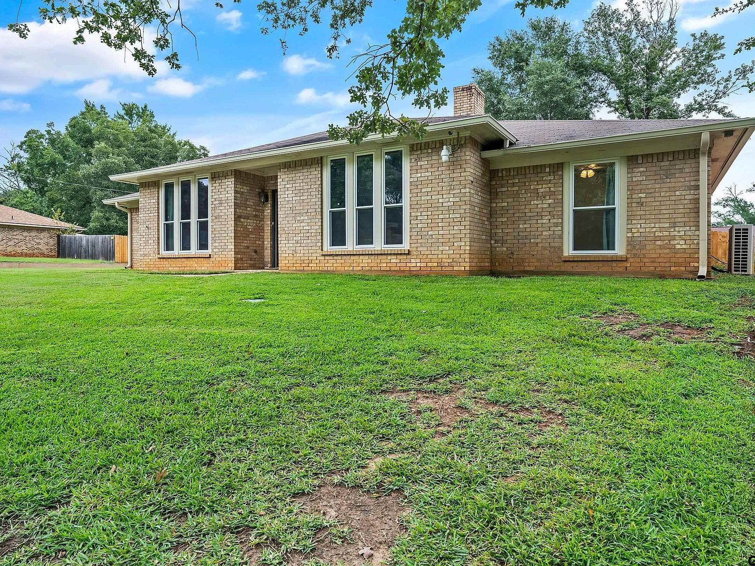 410 Shande Dr Whitehouse, TX 75791 - Thumbnail 3