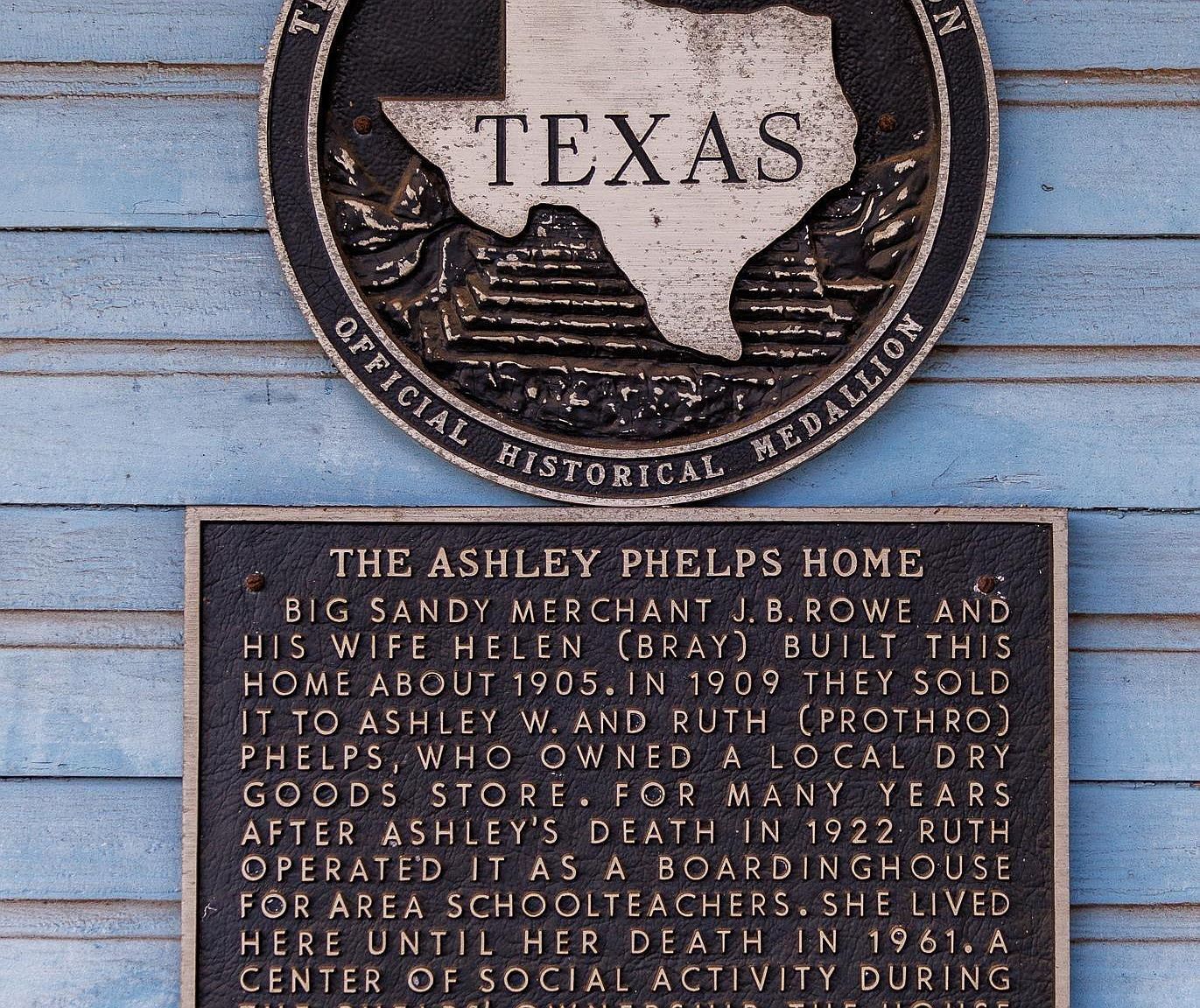 107 N Tyler St Big Sandy, TX 75755 - Thumbnail 3