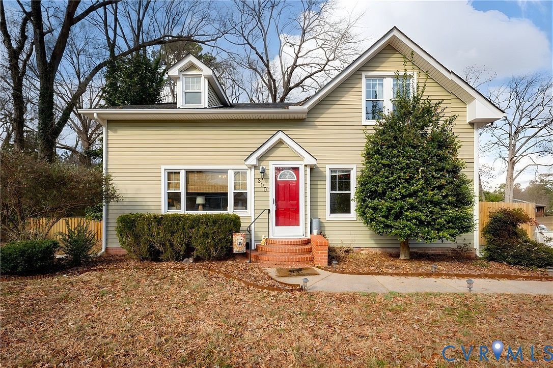 300 Thompson Ave West Point, VA 23181 - Thumbnail 3