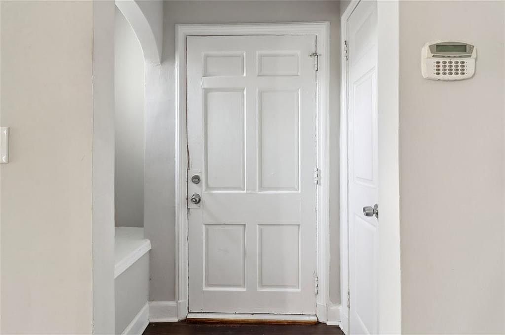 1563 Mayflower Ave SW Atlanta, GA 30311 - Thumbnail 3