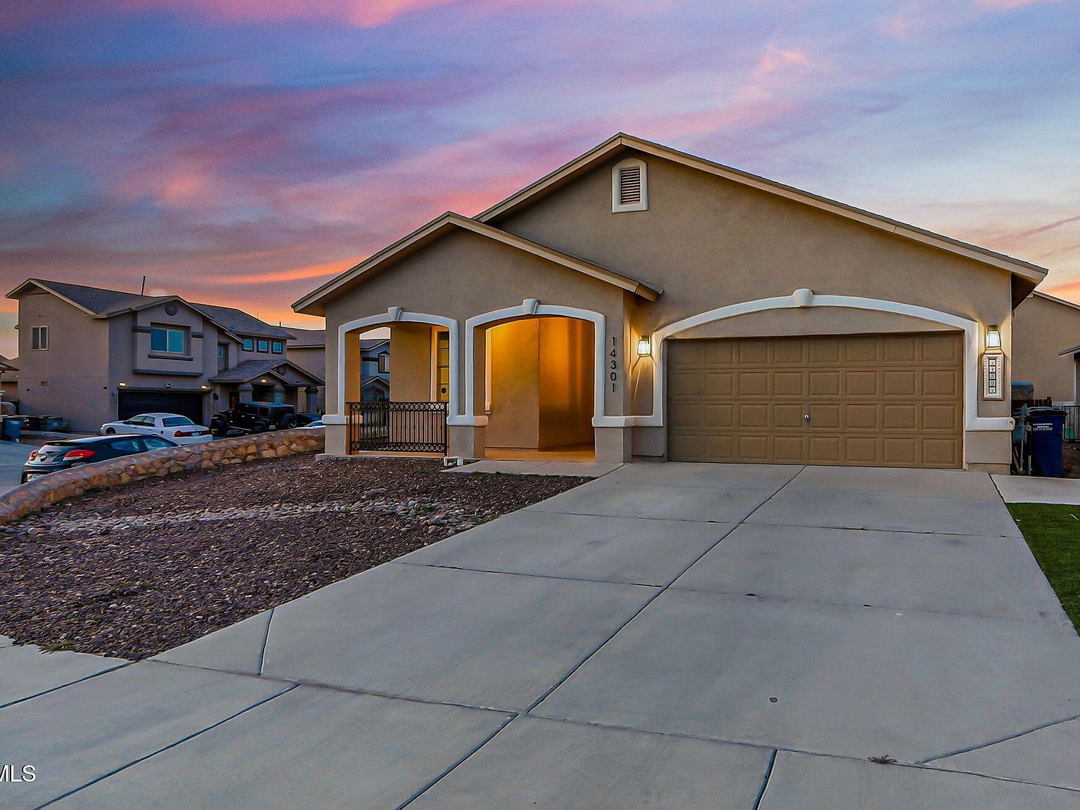 14301 S Cave Ave El Paso, TX 79938 - Thumbnail 3