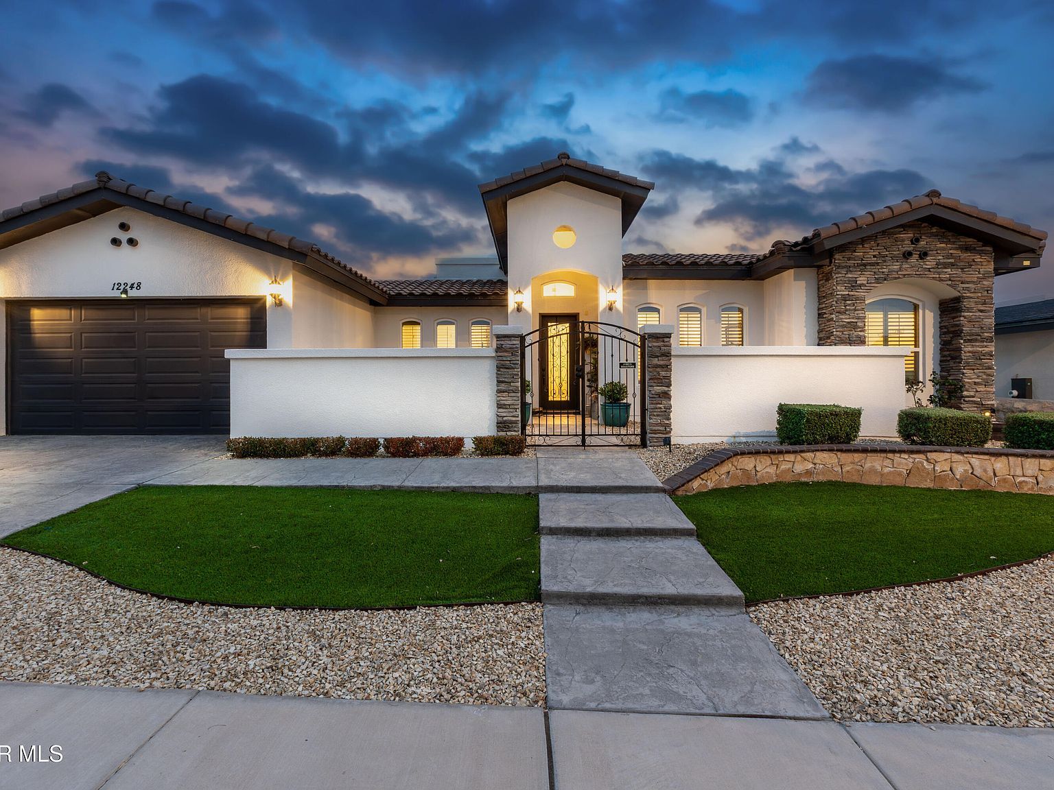 12248 Clifton Hill Rd Horizon City, TX 79928 - Thumbnail 3