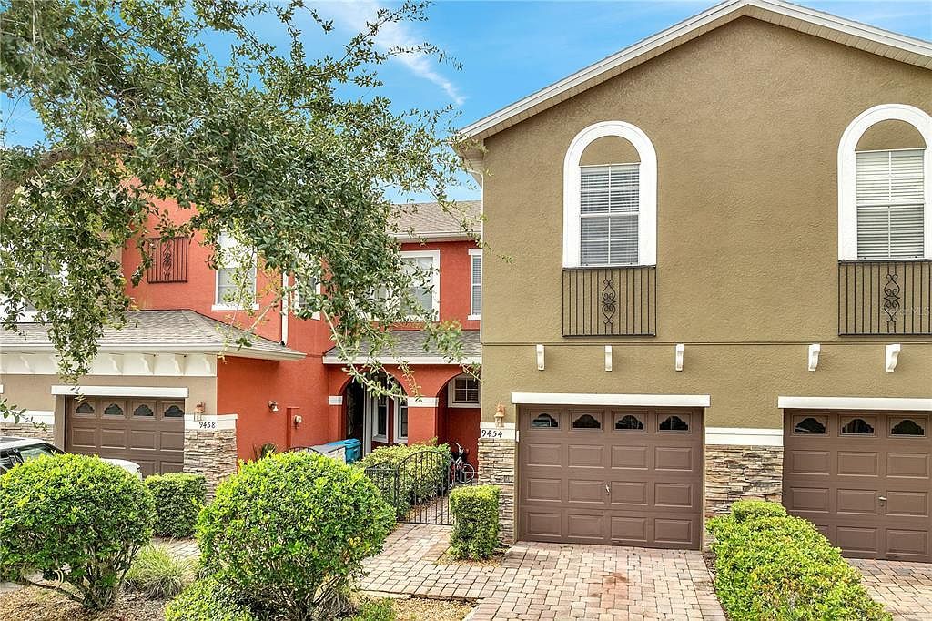 9454 Silver Buttonwood St Orlando, FL 32832 - Thumbnail 3