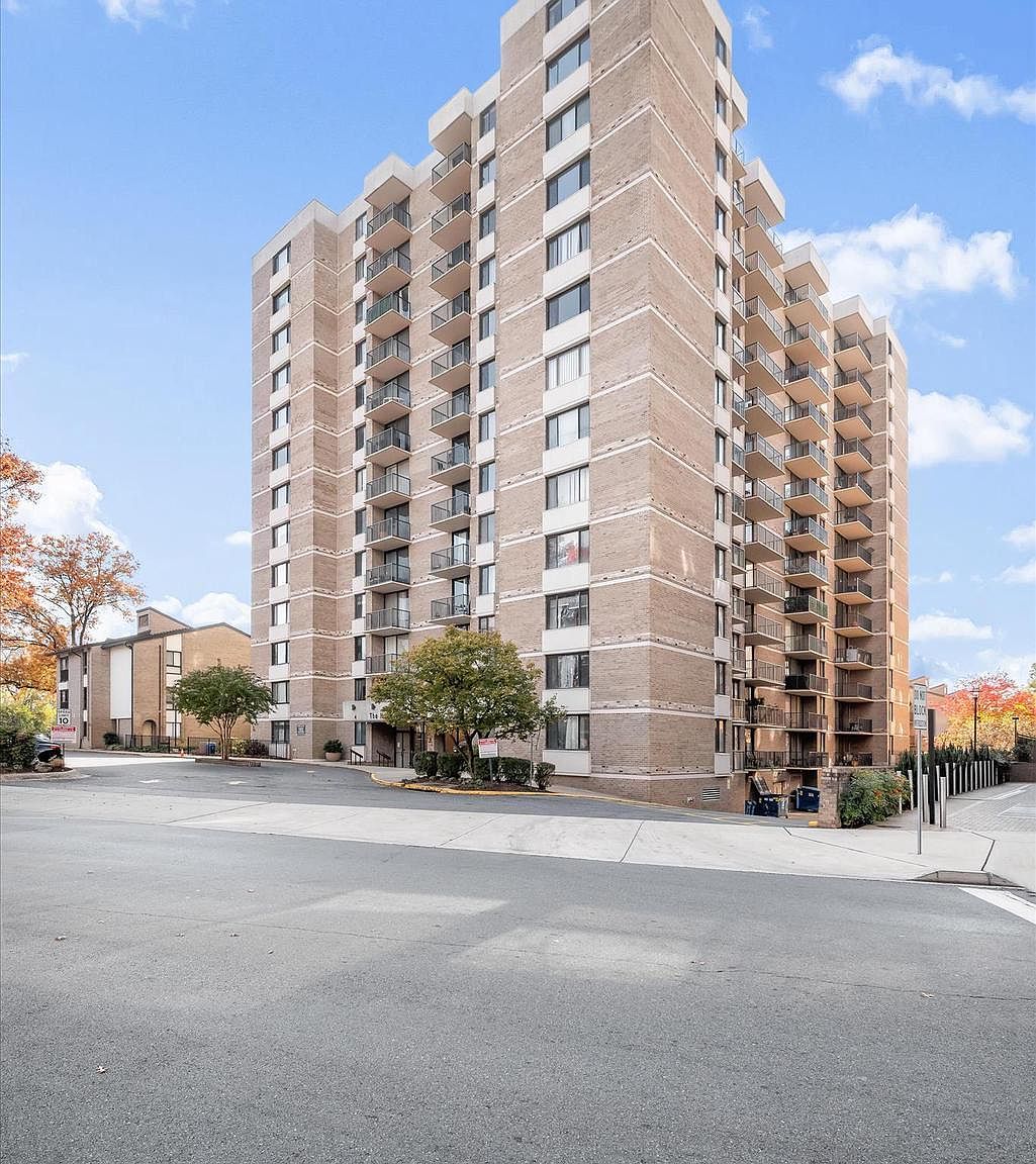 4 Monroe St APT 810 Rockville, MD 20850 - Thumbnail 3