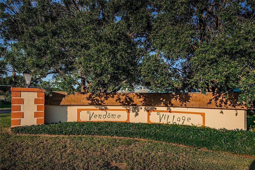 6935 Monte Carlo Pinellas Park, FL 33781 - Thumbnail 3