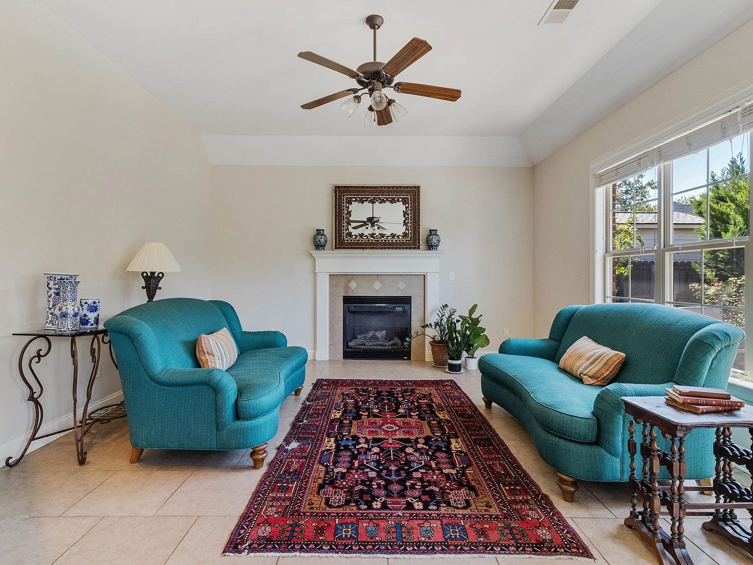 1341 Raindrop Dr Collierville, TN 38017 - Thumbnail 3