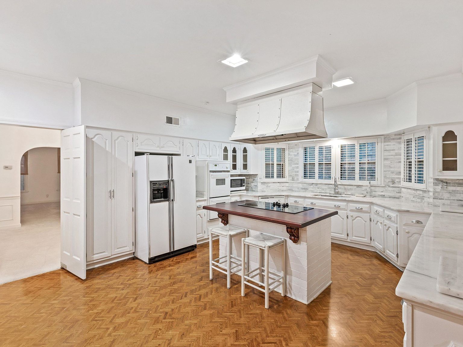 8181 Meadow Glen Dr Germantown, TN 38138 - Thumbnail 3