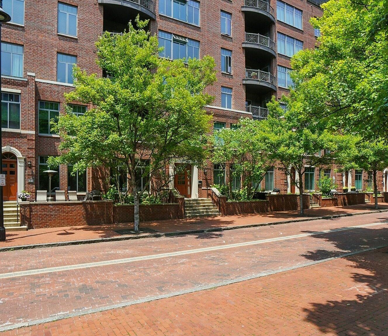 250 Daniel Burnham Sq UNIT 304 Columbus, OH 43215 - Thumbnail 3