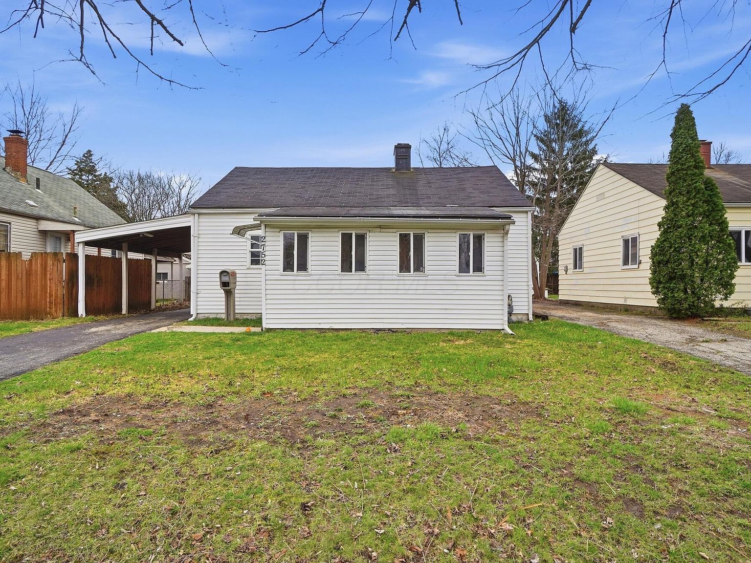 2752 Azelda St Columbus, OH 43211 - Thumbnail 3