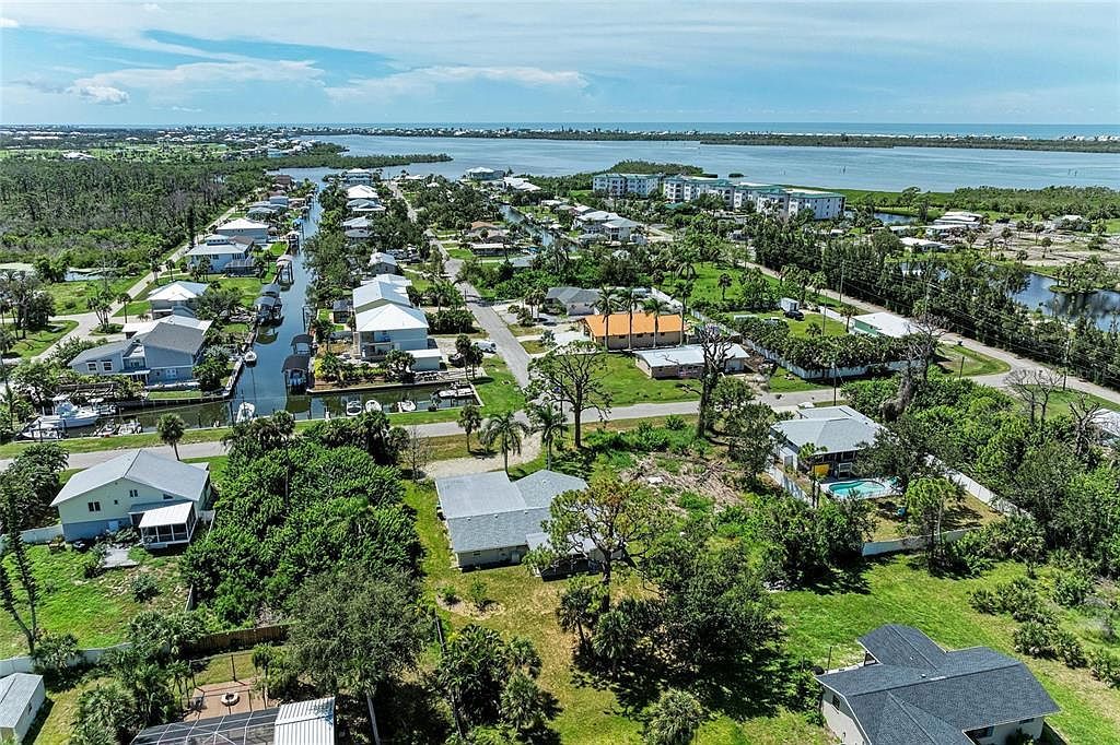 8164 Robert St Englewood, FL 34224 - Thumbnail 3