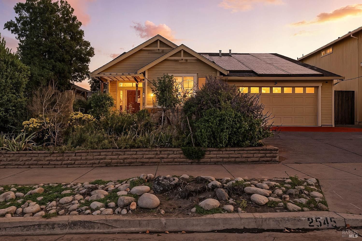 2545 Thistle Creek St Santa Rosa, CA 95404 - Thumbnail 3