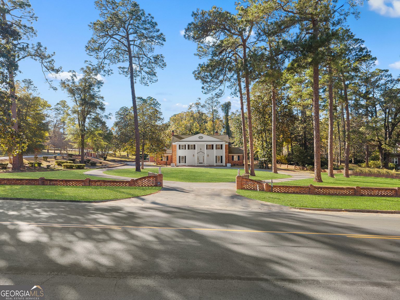 501 N Main St Sylvania, GA 30467 - Thumbnail 3