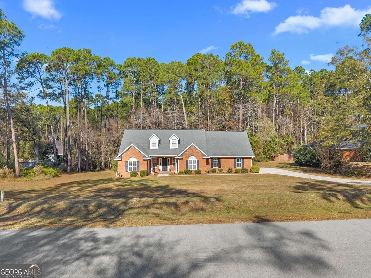 218 Wellington Cir Statesboro, GA 30458 - Thumbnail 3