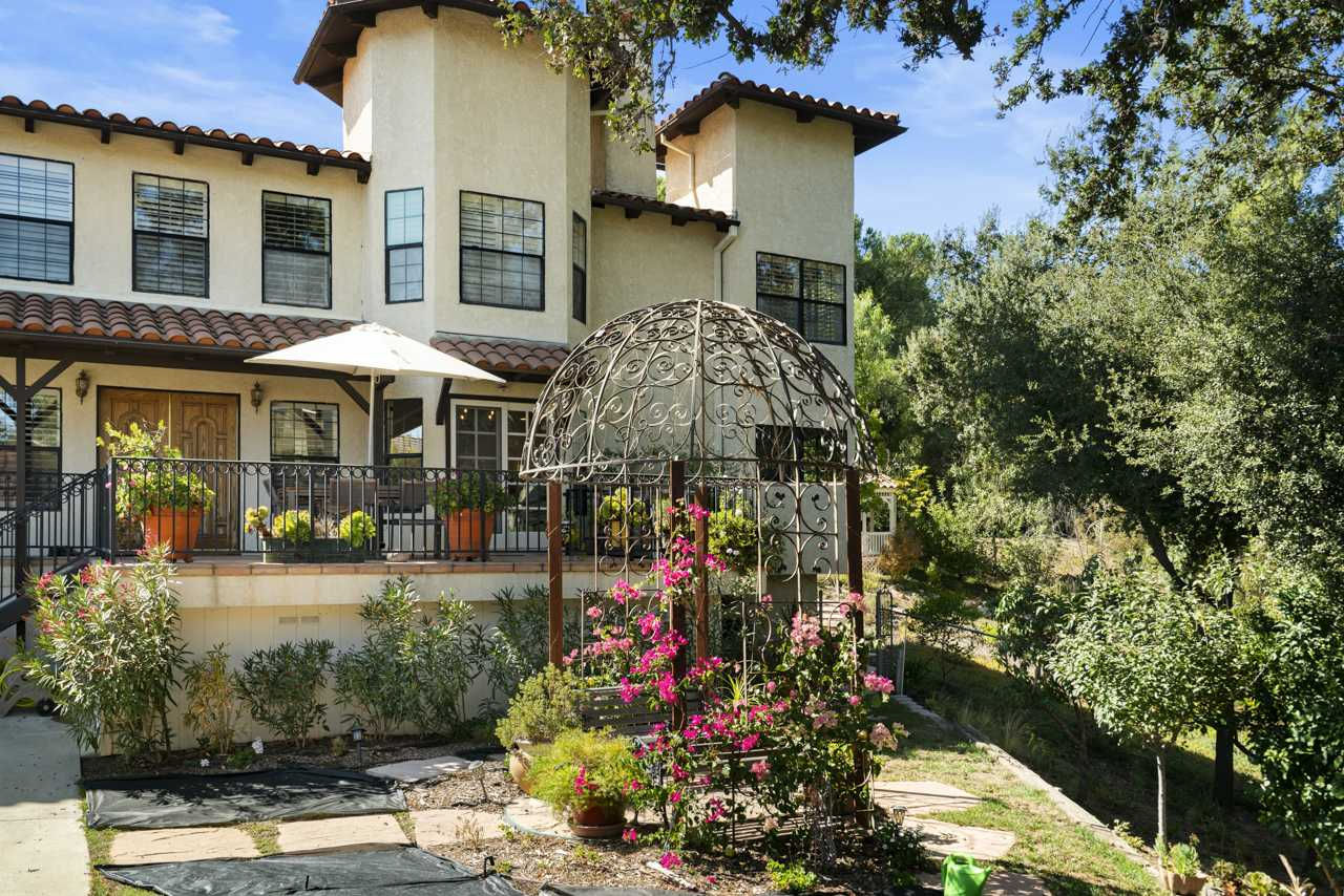 6014 Fairview Place, Agoura Hills, CA, USA, 91301 - Thumbnail 3