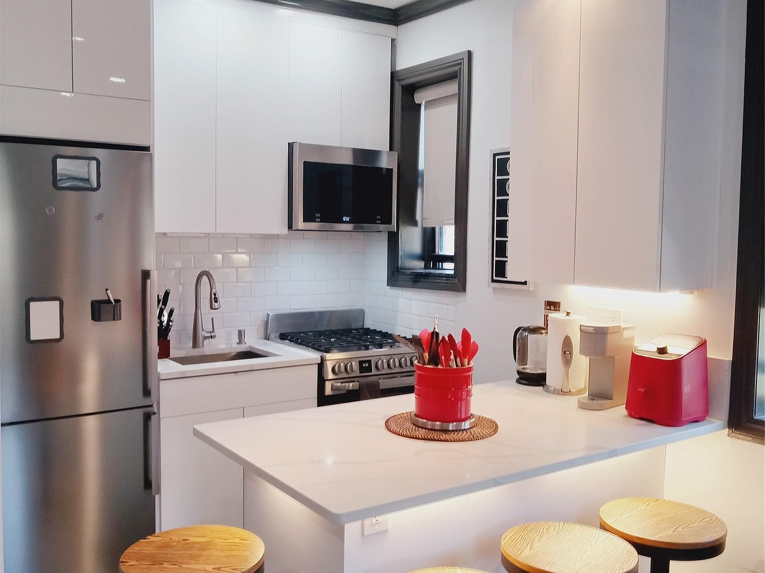 4784 Boston Post Rd APT C41 Pelham, NY 10803 - Thumbnail 3