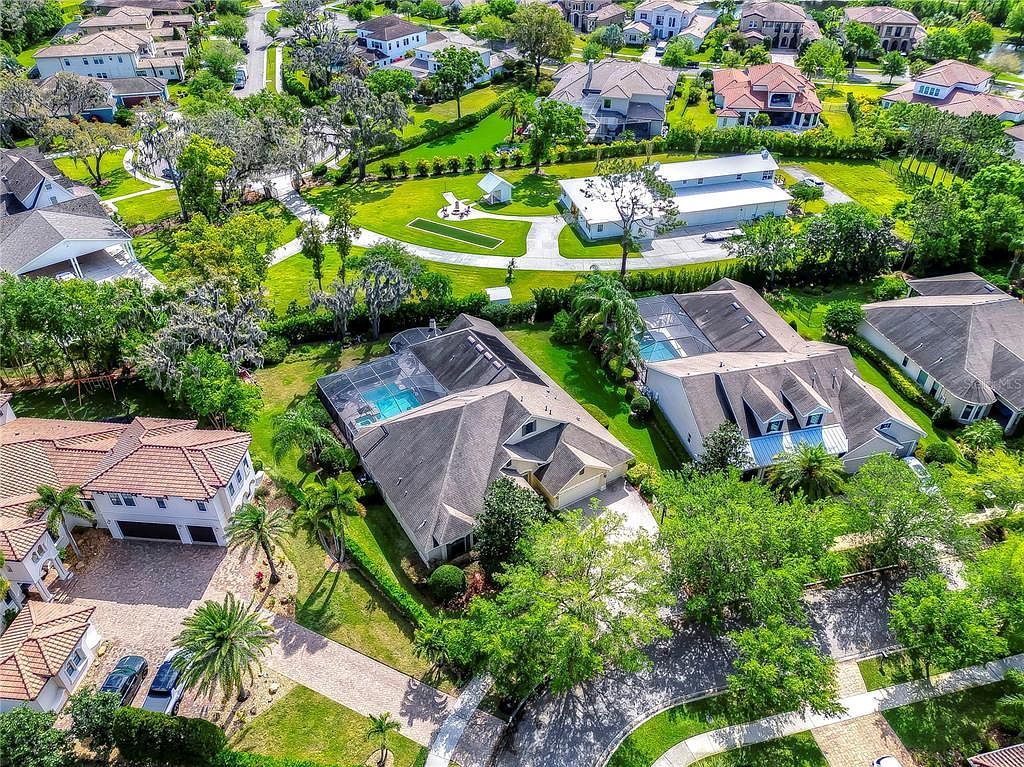 16318 Palmettoglen Ct Lithia, FL 33547 - Thumbnail 3