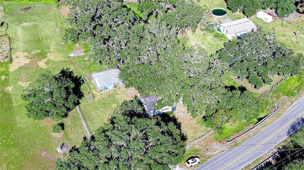 1406 E Knights Griffin Rd #3 Plant City, FL 33565 - Thumbnail 3