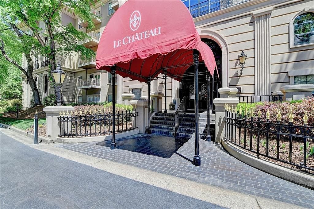 2865 Lenox Rd NE APT 511 Atlanta, GA 30324 - Thumbnail 3