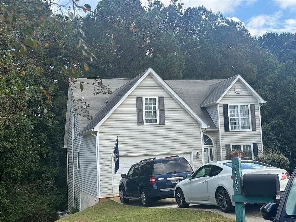 11999 Harbour Town Pkwy Fayetteville, GA 30215 - Thumbnail 3