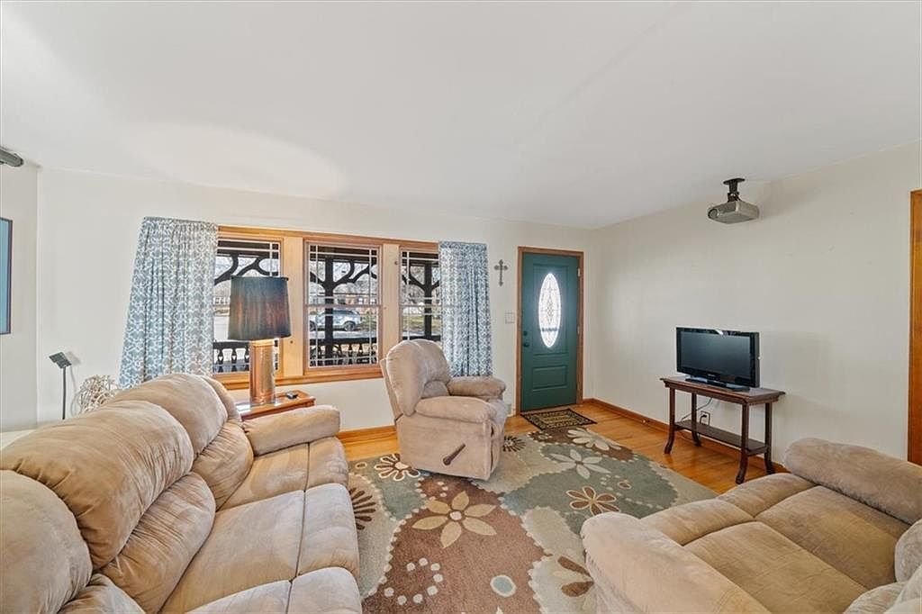 10005 E 69th Ter Raytown, MO 64133 - Thumbnail 3