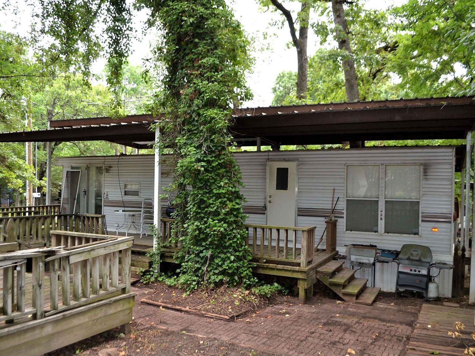 137-139 Private Road 5819 Yantis, TX 75497 - Thumbnail 3