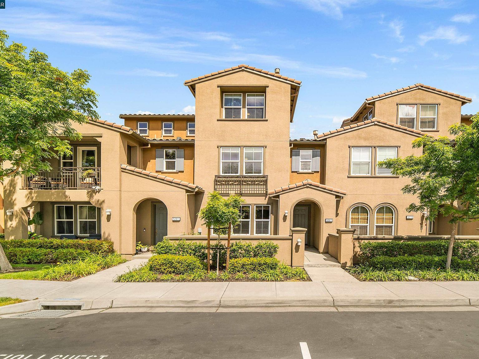 5267 Fioli Loop San Ramon, CA 94582 - Thumbnail 3