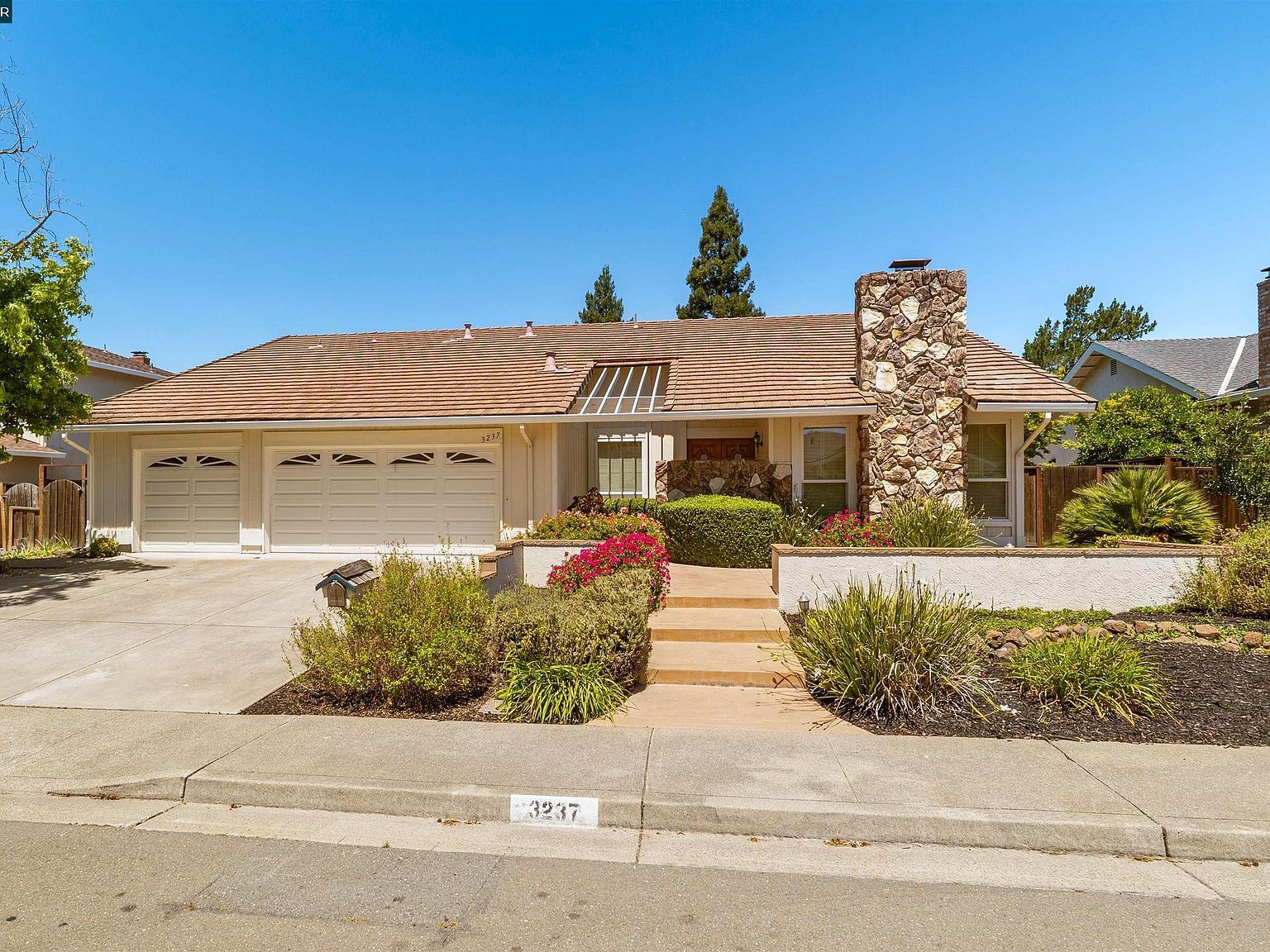 3237 Vera Cruz Dr San Ramon, CA 94583 - Thumbnail 3