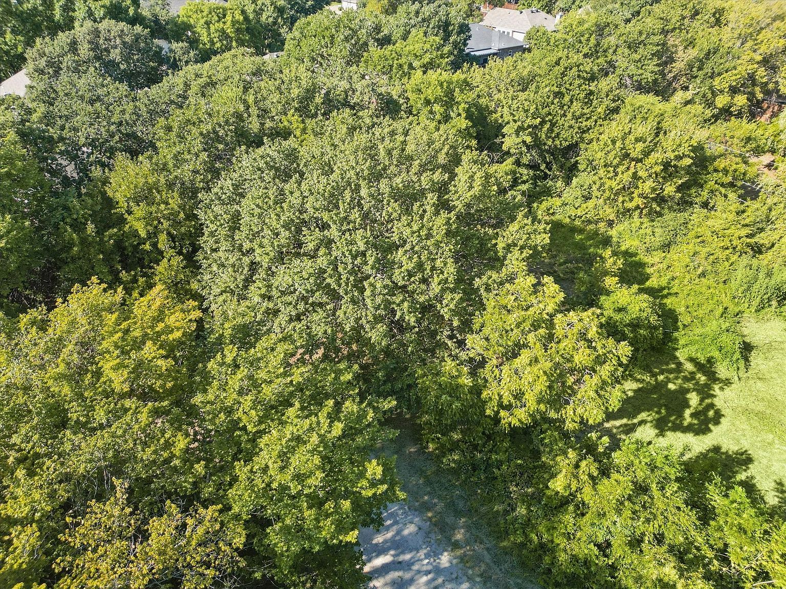 8401 Gifford Ln North Richland Hills, TX 76182 - Thumbnail 3