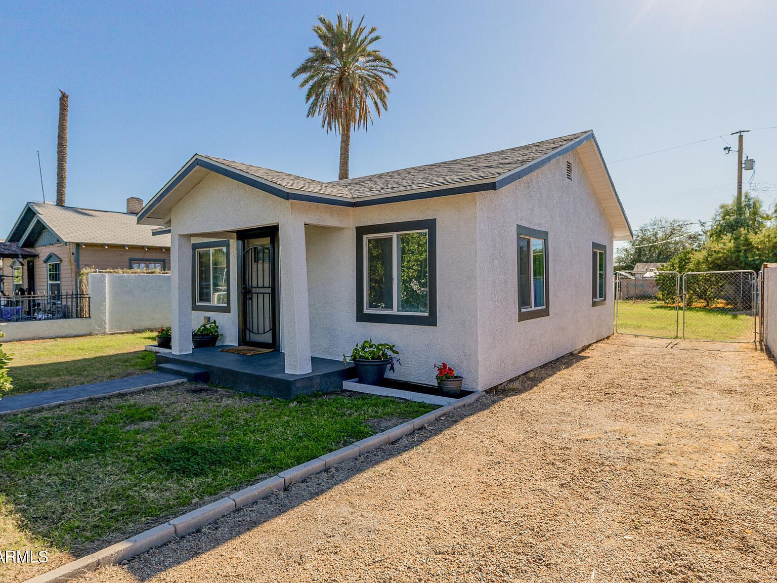 3743 E Taylor St Phoenix, AZ 85008 - Thumbnail 3