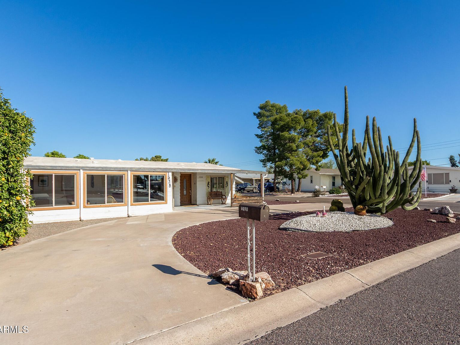 1538 E Hartford Ave Phoenix, AZ 85022 - Thumbnail 3