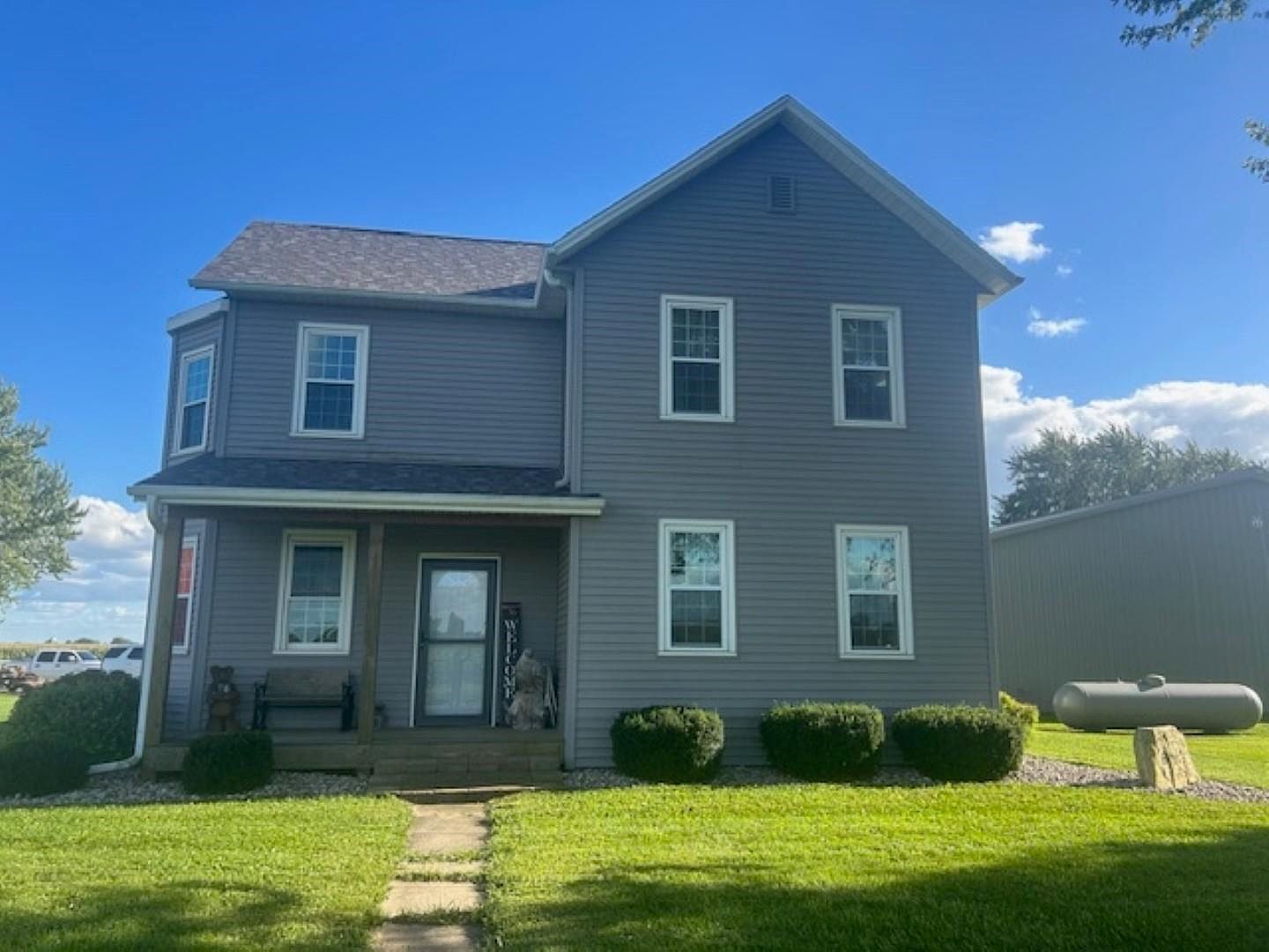 312 E Buckeye Rd Dakota, IL 61018 - Thumbnail 3