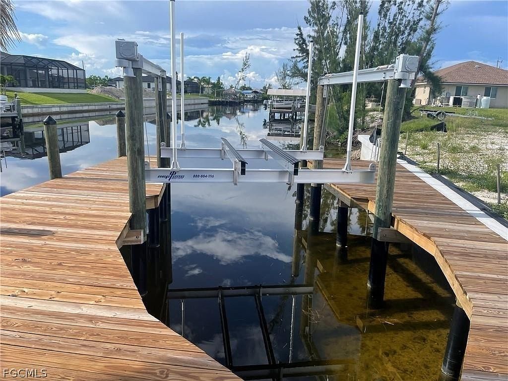 1641 NW 39th Ave Cape Coral, FL 33993 - Thumbnail 3
