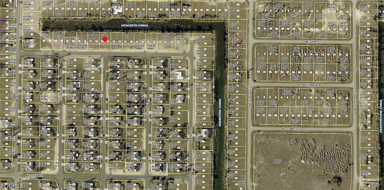 915 NE 23rd St Cape Coral, FL 33909 - Thumbnail 3
