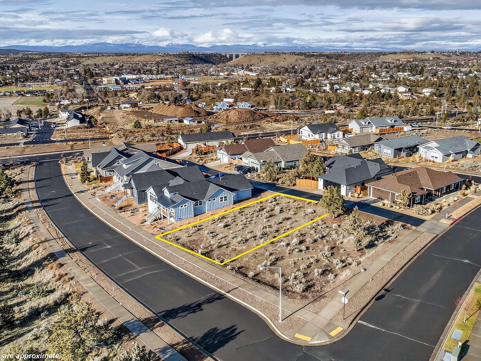 1092 SE Bluegrass Ln Madras, OR 97741 - Thumbnail 3