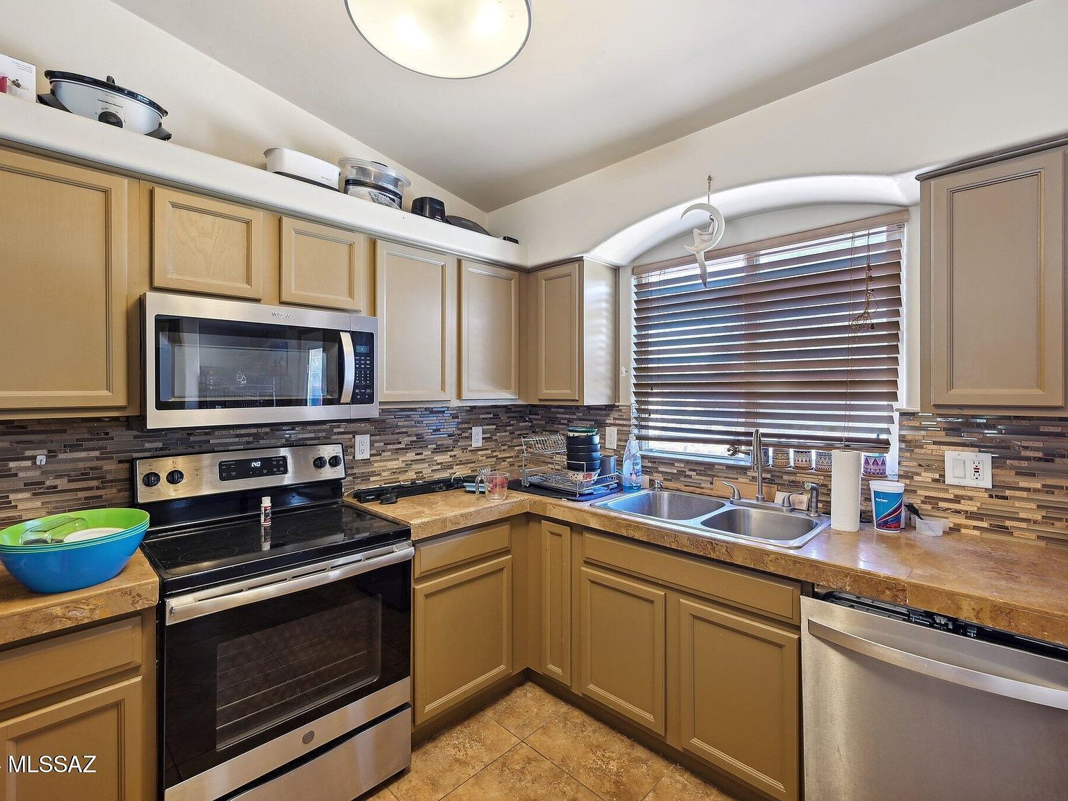 8774 N New Moon Pl Tucson, AZ 85743 - Thumbnail 3