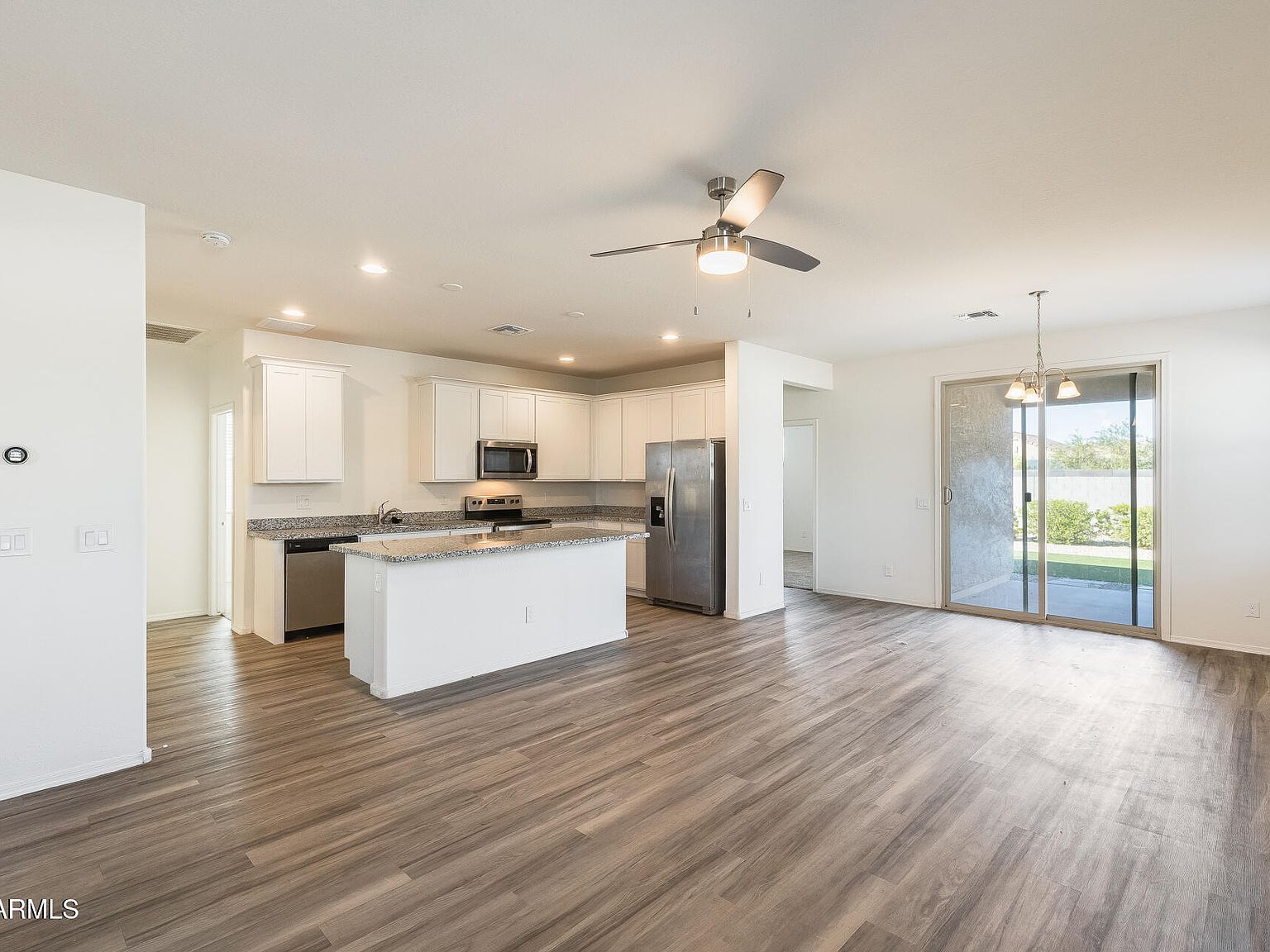 17736 W Paraiso Dr Surprise, AZ 85387 - Thumbnail 3