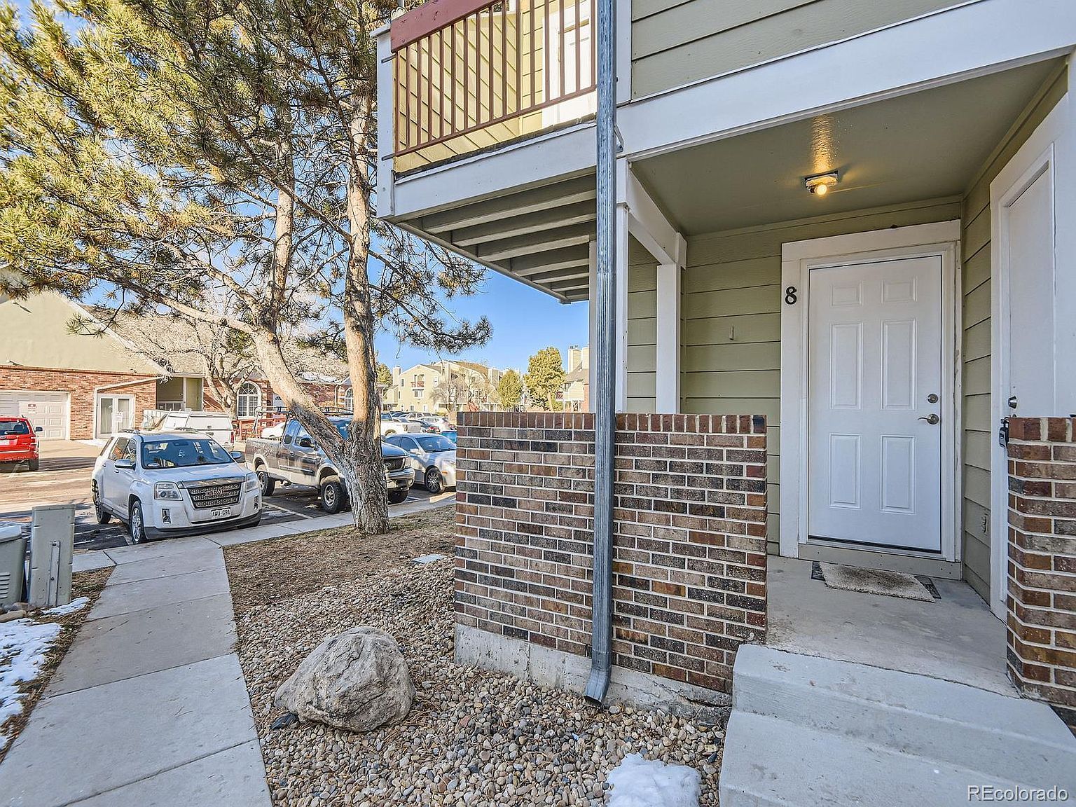 932 S Dearborn Way APT 8 Aurora, CO 80012 - Thumbnail 3