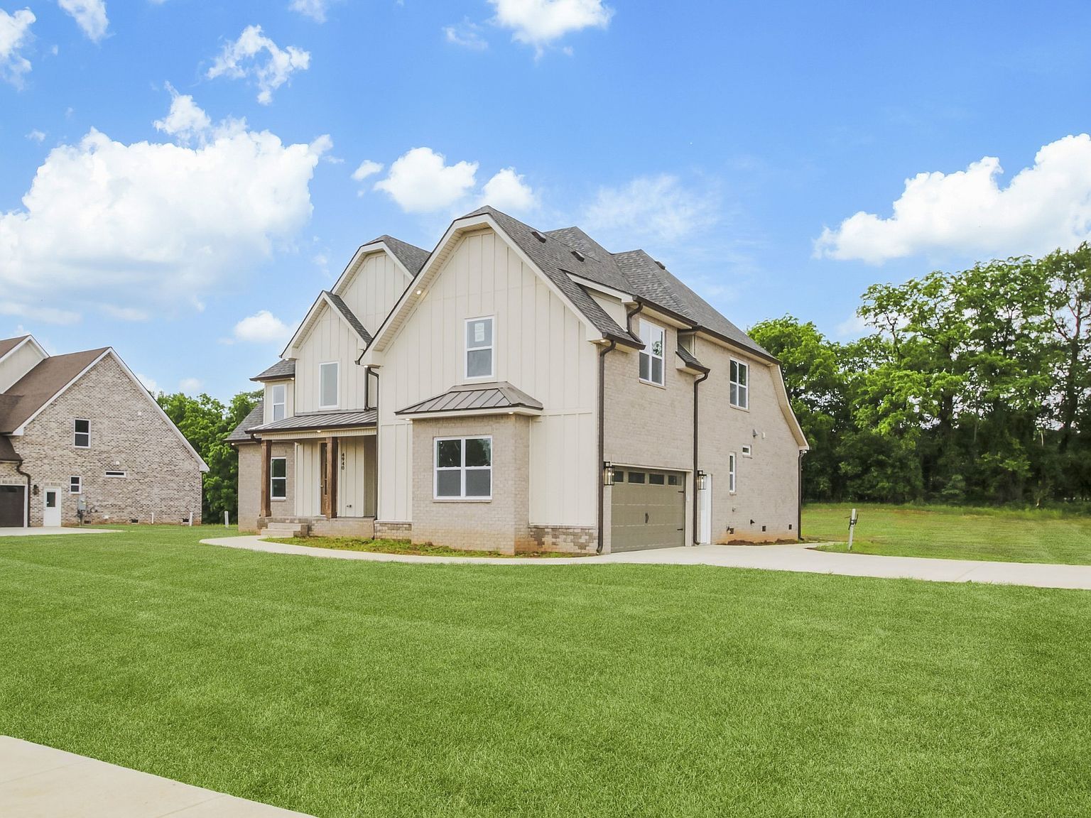 4940 Royal View Way Clarksville, TN 37040 - Thumbnail 3