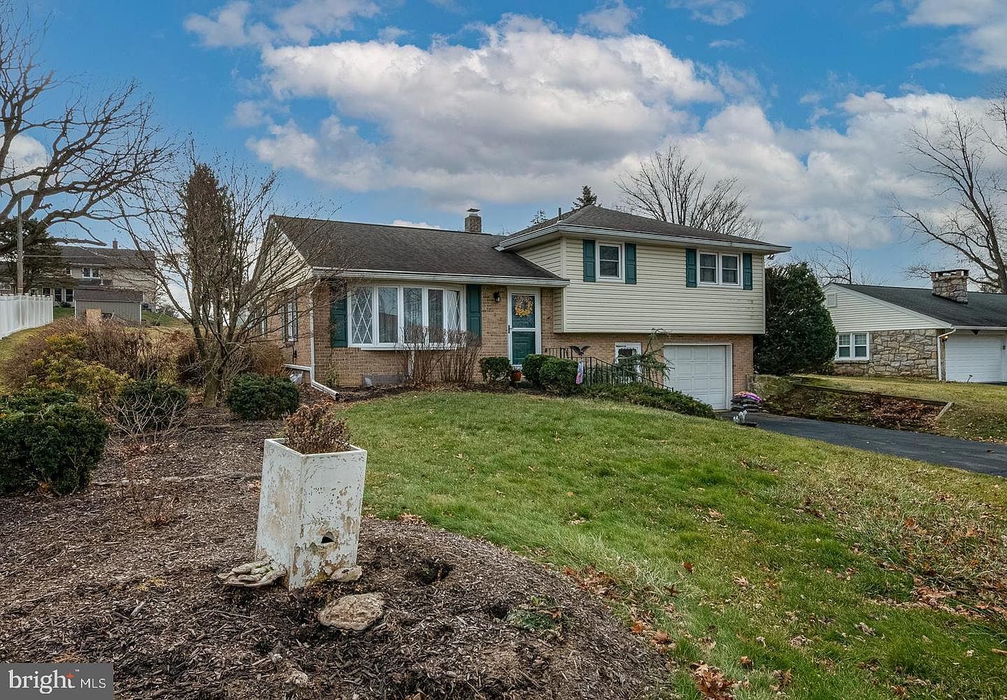 732 Georgia Ave Reading, PA 19605 - Thumbnail 3